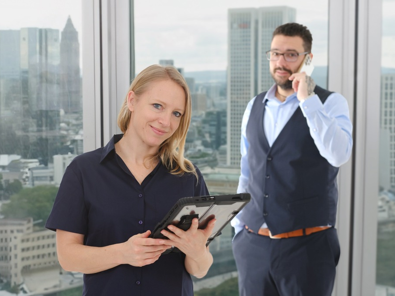 Als Amazon-Händler qualifizierte Mitarbeiter finden, ist fast unmöglich? - Denis M. Klug & Belinda Gereke von der eMarkets Consulting GmbH haben die Lösung - Foto: presseportal.de