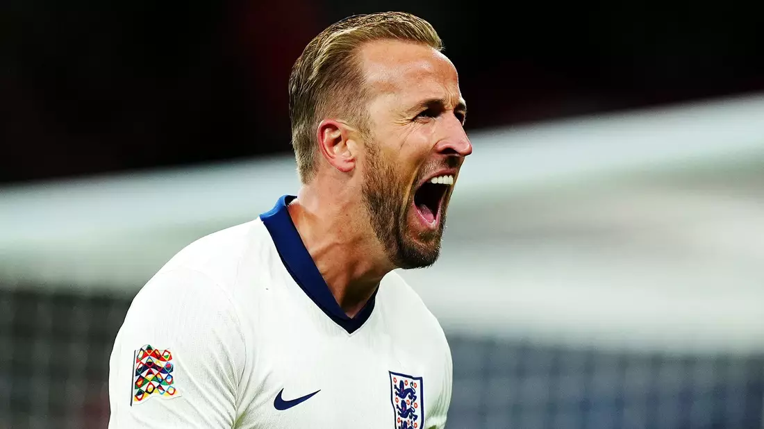 Harry Kane bejubelt eines seiner zwei Tore im 100. Länderspiel. - Bild: Mike Egerton/PA Wire/dpa