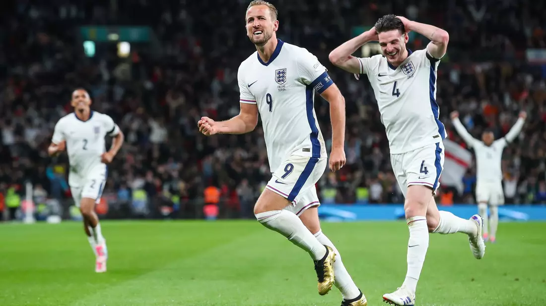 Jubelt über einen 2:0-Sieg im 100. Länderspiel: Harry Kane. - Bild: Gareth Evans/News Images via ZUMA Press Wire/dpa