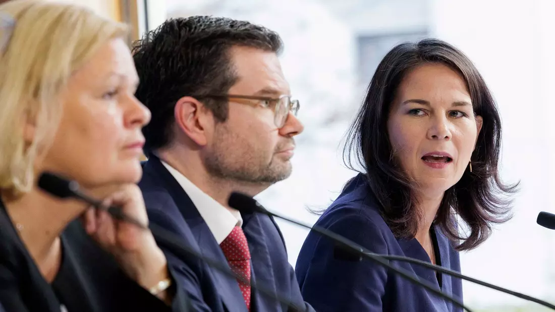 Nach dem Treffen am Dienstag schoben Regierungsvertreter und Unionspolitiker einander die Schuld für das Scheitern der Gespräche zu. - Bild: Carsten Koall/dpa