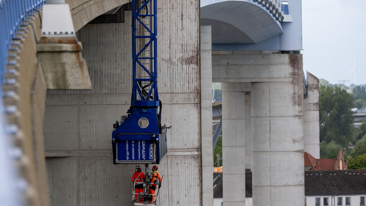 Jede Brücke in Deutschland durchläuft alle sechs Jahre eine Hautüberprüfung. (Archivfoto) - Foto: Stefan Sauer/dpa