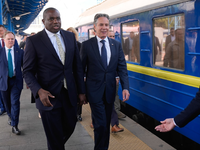 Die USA und Großbritannien machen immer wieder deutlich, dass sie die Ukraine bis zu ihrem Sieg unterstützen wollen.  - Foto: Mark Schiefelbein/AP/dpa