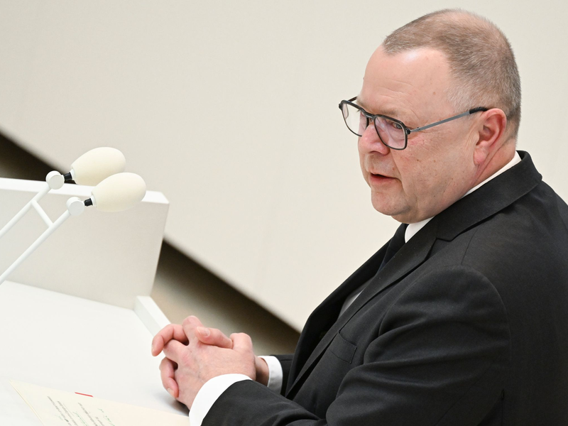 Der Innenminister greift nun gegen das Islamische Zentrum durch. (Archivbild) - Foto: Jens Kalaene/dpa