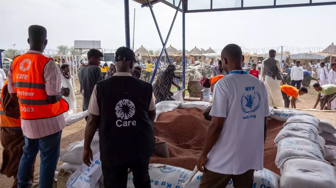 Krieg im Sudan: Hilfsorganisationen alarmiert über schlimmste humanitäre Krise weltweit / Im Sudan stehen Hunderttausende Menschen vor dem Nichts. Aktion Deutschland Hilft leistet Nothilfe vor Ort - Bild: presseportal.de