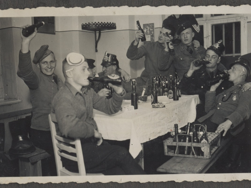 Exklusive Enthüllungen: ARD-Doku Das vergessene Fotoalbum der SS deckt unbekannte Strukturen des SS-Systems auf - am 16. September, 23:35 Uhr im Ersten und jederzeit in der ARD Mediathek - Foto: presseportal.de