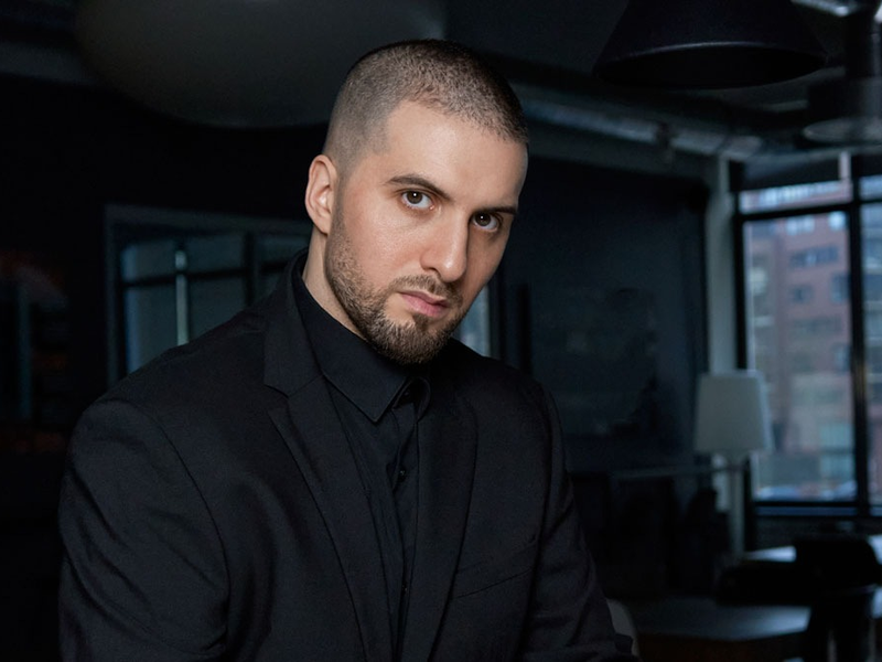 Jousef Murad von APEX Consulting über Preisstrategien für Experten, Freelancer & Agenturen - Die Aufwärtsspirale bei einem High-Ticket-Angebot - Foto: presseportal.de