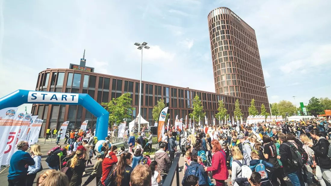 Wir schlagen unseren eigenen Weltrekord! / Der 2. walk4help als Mega-Event in Braunschweig - Bild: presseportal.de