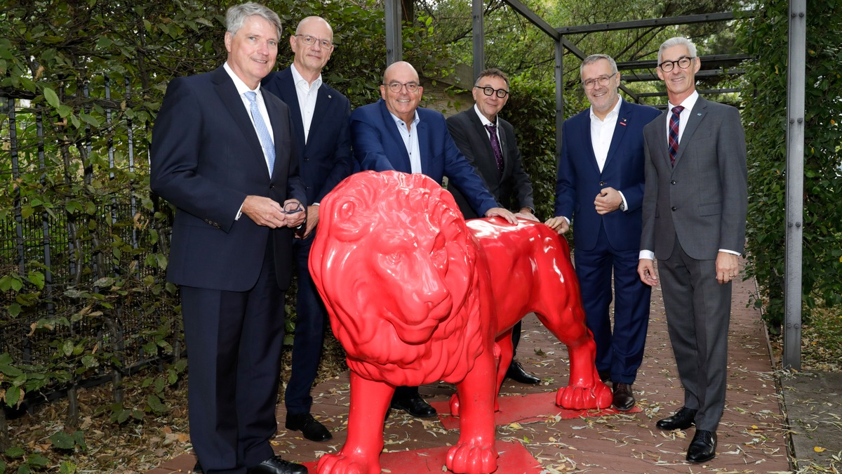 Arbeitsgemeinschaft der Gesundheitshandwerke / Gesundheitshandwerke: ein unerlässlicher Teil der Gesundheitsversorgung - Foto: ZDH - Zentralverband des Deutschen Handwerks / Fotograf Peter Lorenz, presseportal.de