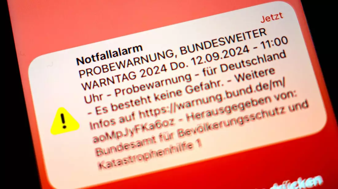 Nach dem vierten bundesweiten Warntag gibt es eine positive Bilanz. - Bild: Sina Schuldt/dpa