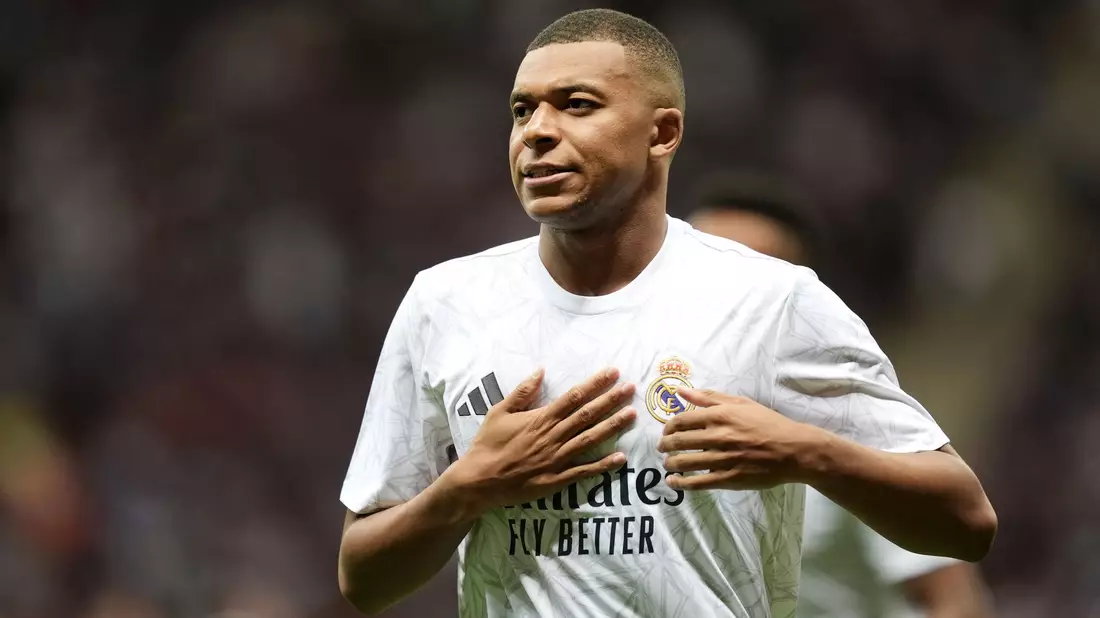 Kylian Mbappé hat sich im Streit um Gehaltszahlungen von PSG durchgesetzt (Archivbild). - Bild: Massimo Paolone/LaPresse via ZUMA Press/dpa