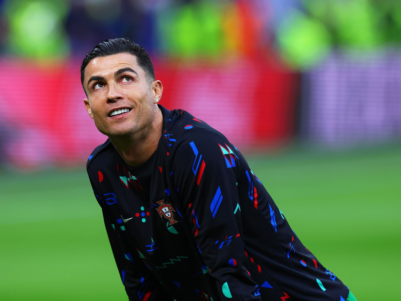 Ronaldo freut sich über zusammengerechnet über eine Milliarde Follower in den sozialen Netzwerken. - Foto: Jens Büttner/dpa