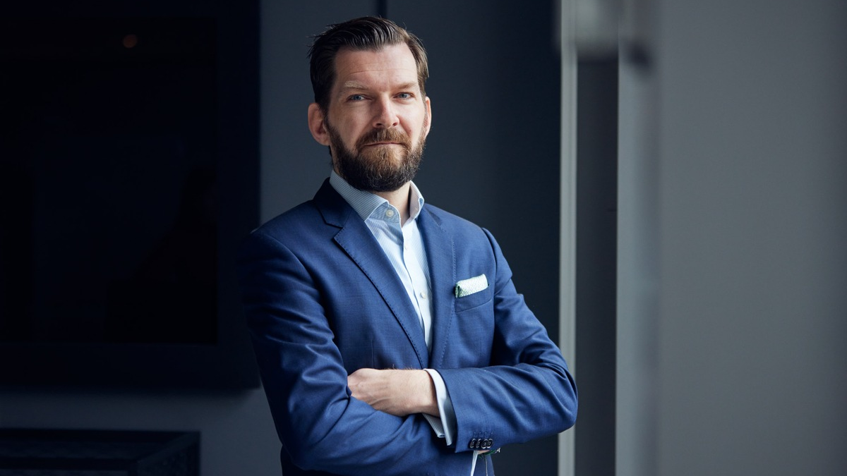 NGG vertagt Verhandlungen auf November: Statement von BdS-Hauptgeschäftsführer Markus Suchert zur zweiten Tarifverhandlungsrunde in der Systemgastronomie - Foto: presseportal.de