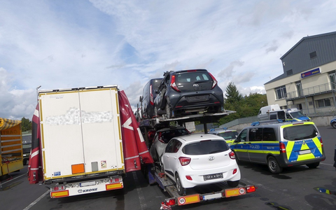 POL-OH: Polizei zieht Bilanz: Gefährliche Verstöße bei Schwerverkehrskontrollen in Kirchheim - Foto: presseportal.de