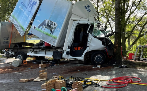POL-WHV: Pressemeldung des PK Jever vom 13.09.2024 -Schwerer Verkehrsunfall auf der K 87 in der Ortschaft Mederns- - Foto: presseportal.de