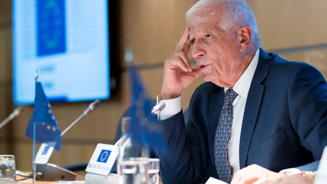 Der EU-Außenbeauftragte Josep Borrell nach dem Treffen in Madrid. - Bild: Diego Radamés/EUROPA PRESS/dpa