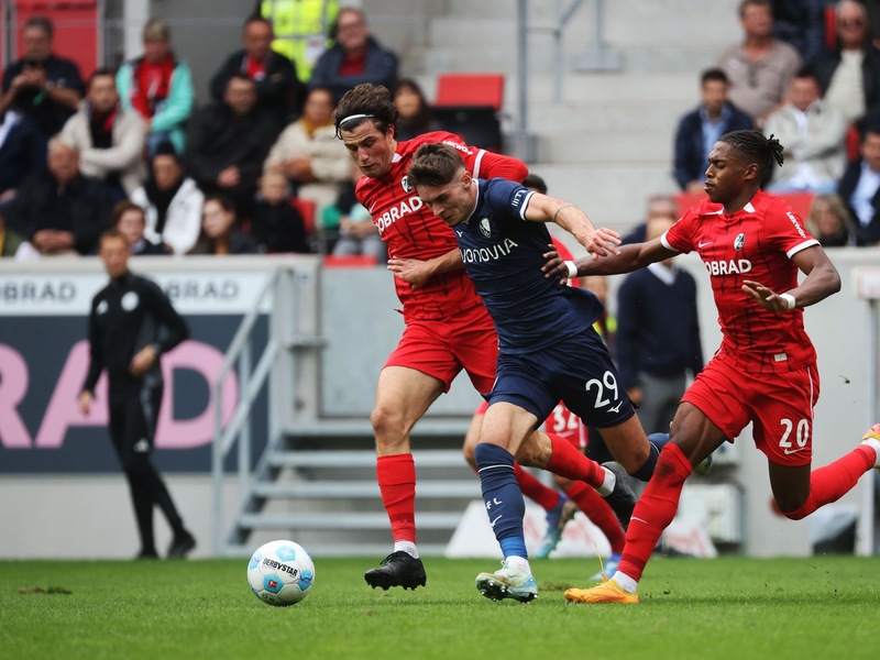 In dieser Szene ist Drewes gegen Adamu machtlos. - Foto: Philipp von Ditfurth/dpa