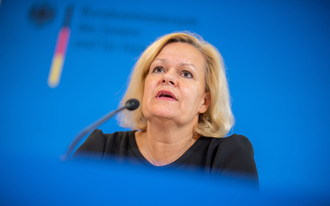 Bundesinnenministerin Faeser will Antisemitismus zum Jahrestag des Hamas-Massakers nicht tolerieren. (Archivfoto) - Foto: Michael Kappeler/dpa Bundesinnenministerin Faeser will Antisemitismus zum Jahrestag des Hamas-Massakers nicht tolerieren. (Archivfoto) - Foto: Michael Kappeler/dpa