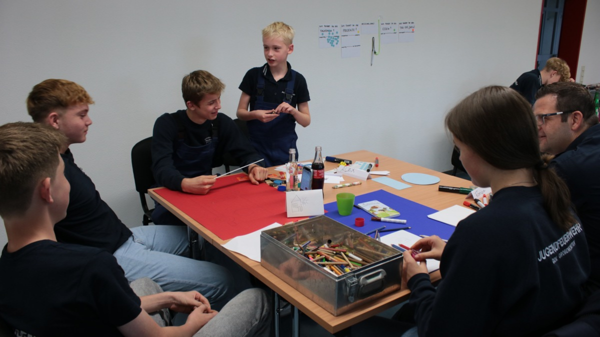 FW-OLL: Tag des JuFos - Kreisjugendfeuerwehr spricht von vollem Erfolg - Foto: presseportal.de