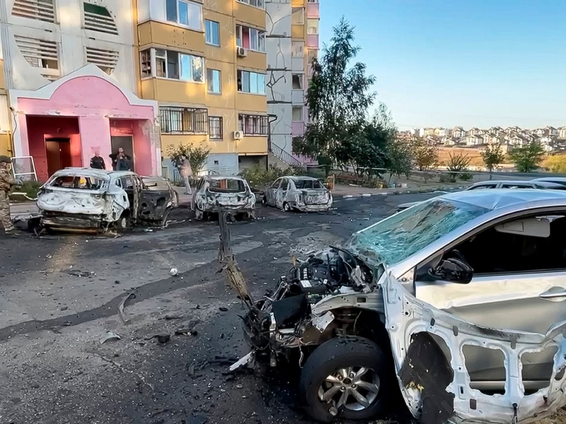 Durch ukrainischen Beschuss wurden in der grenznah gelegenen russischen Stadt Belgorod mehrere Menschen verletzt. - Foto: Uncredited/Belgorod region governor Vyaches/AP
