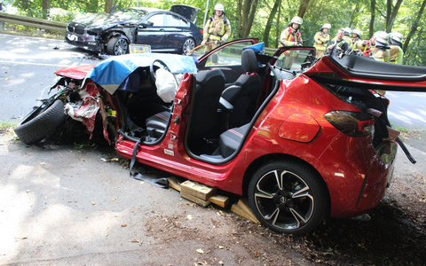 POL-RBK: Odenthal - 4 Verletzte bei Frontalzusammenstoß - Foto: presseportal.de