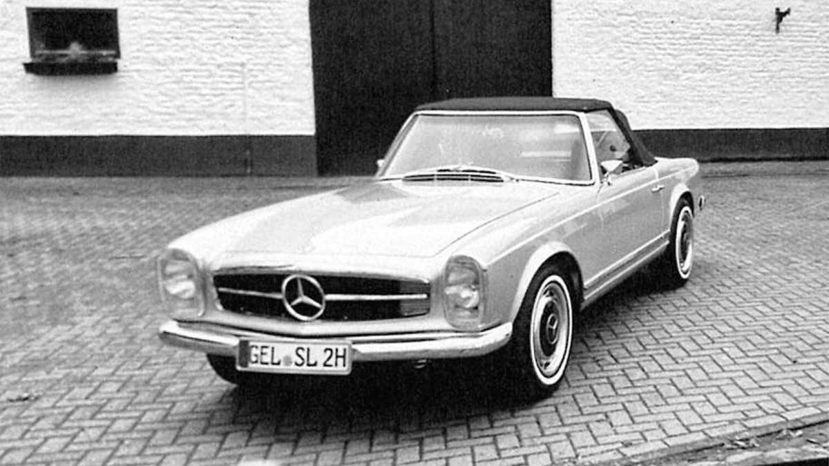 POL-WES: Kamp-Lintfort - Oldtimer während Restaurantbesuch gestohlen - Zeugensuche - Foto: presseportal.de