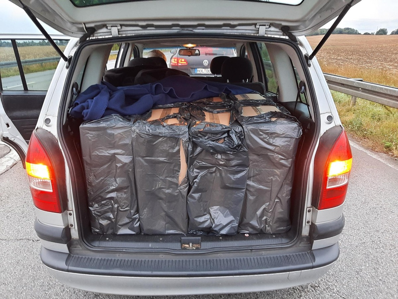 BPOLD-B: Bundespolizei entdeckt über 140.000 unversteuerter Zigaretten - Foto: presseportal.de