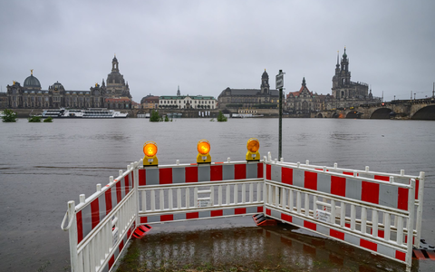 Elbe-Hochwasser in Dresden - Foto: Robert Michael/dpa
