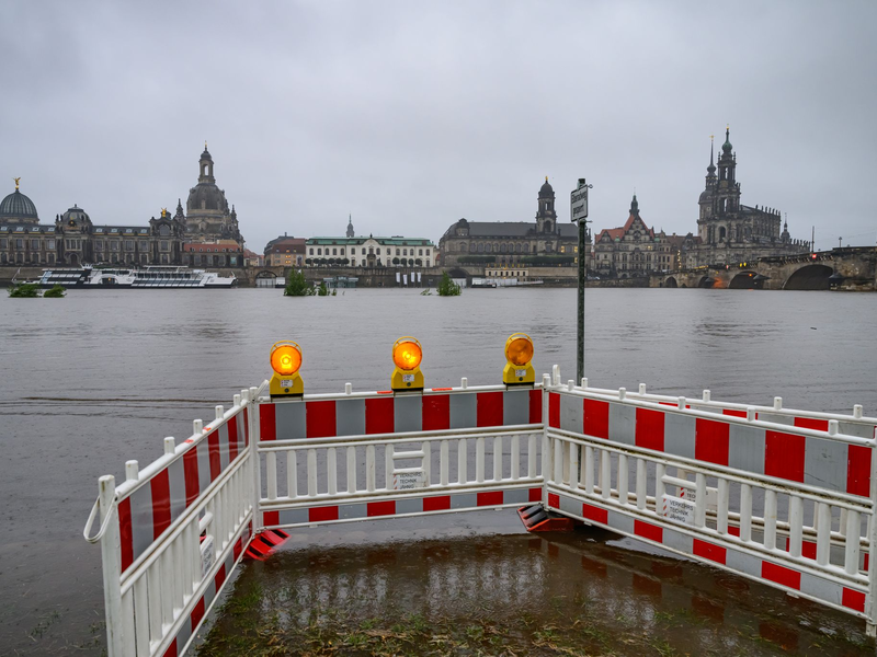 Elbe-Hochwasser in Dresden - Foto: Robert Michael/dpa