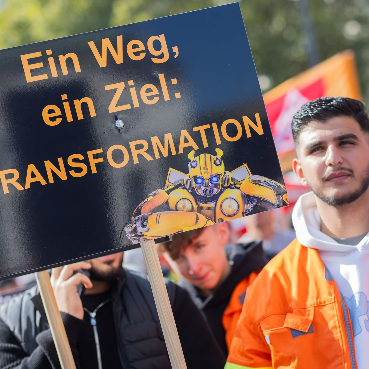 Die Bundesregierung sollte mit weiteren Maßnahmen die Stahlindustrie unterstützen, finden die Stahlbundesländer und die IG Metall. - Foto: Rolf Vennenbernd/dpa