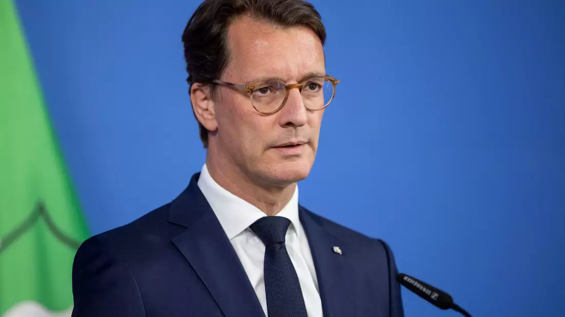 Hendrik Wüst (CDU) steht für die Kanzlerkandidatur der Union nicht zur Verfügung - Bild: Thomas Banneyer/dpa