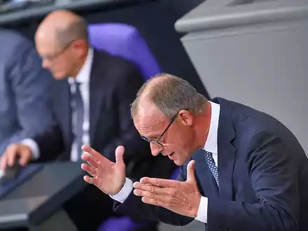 Olaf Scholz und Friedrich Merz (Archiv) - Foto: über dts Nachrichtenagentur