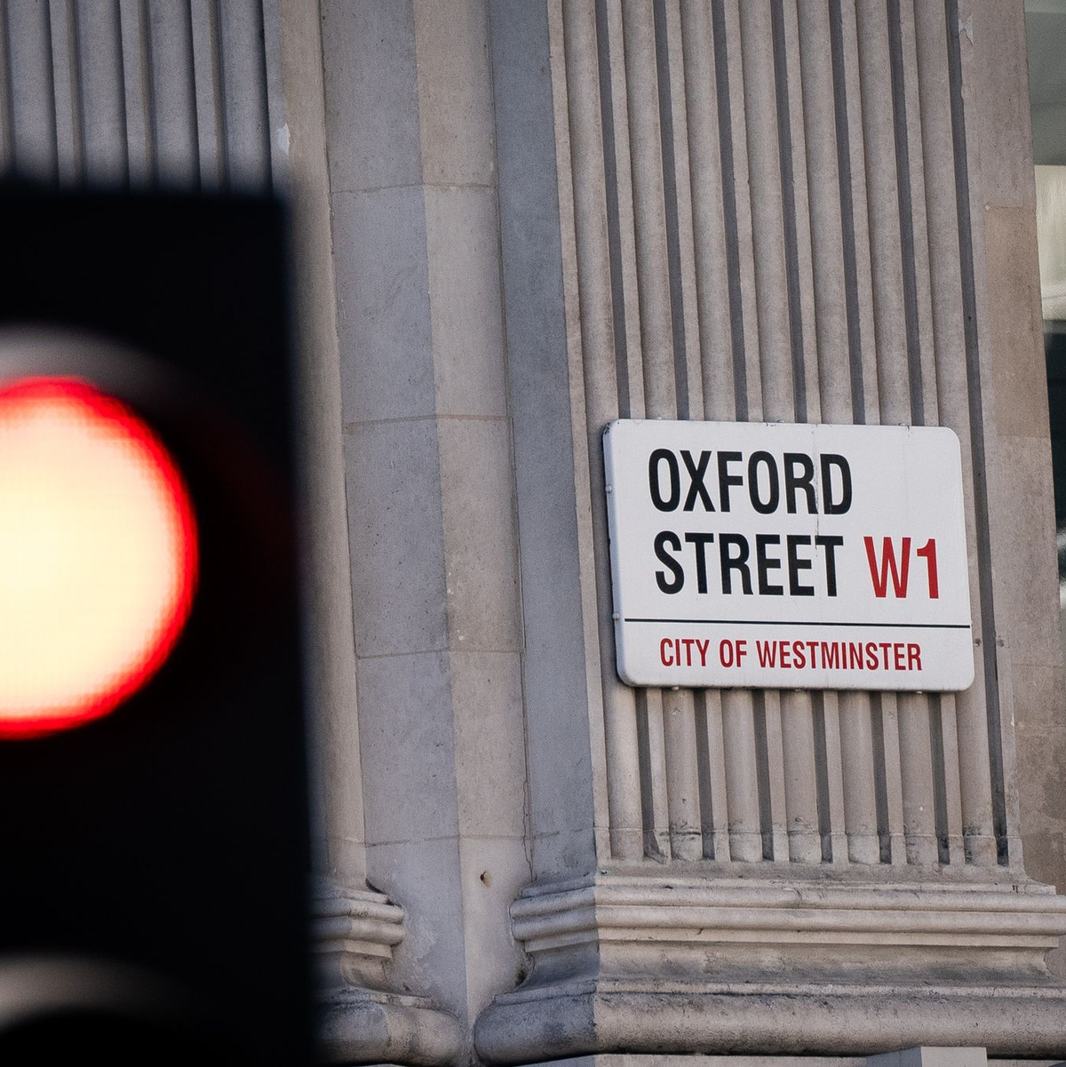 Taxis und Busse dürfen dann nicht mehr über die Einkaufsstraße fahren. - Foto: Aaron Chown/PA Wire/dpa