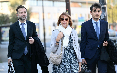 «Wir banalisieren Vergewaltigungen», kritisierte die Anfang-Siebzigjährige die Gesellschaft. (Archivbild) - Foto: Christophe Simon/AFP/dpa