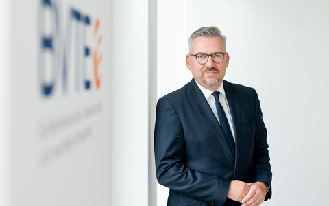 Menthol in E-Zigaretten: Bundesinstitut fĂŒr Risikobewertung streicht Verbotsempfehlung / BVTE warnt vor Verbot durch das Bundeslandwirtschaftsministerium - Foto: presseportal.de Menthol in E-Zigaretten: Bundesinstitut fĂŒr Risikobewertung streicht Verbotsempfehlung / BVTE warnt vor Verbot durch das Bundeslandwirtschaftsministerium - Foto: presseportal.de