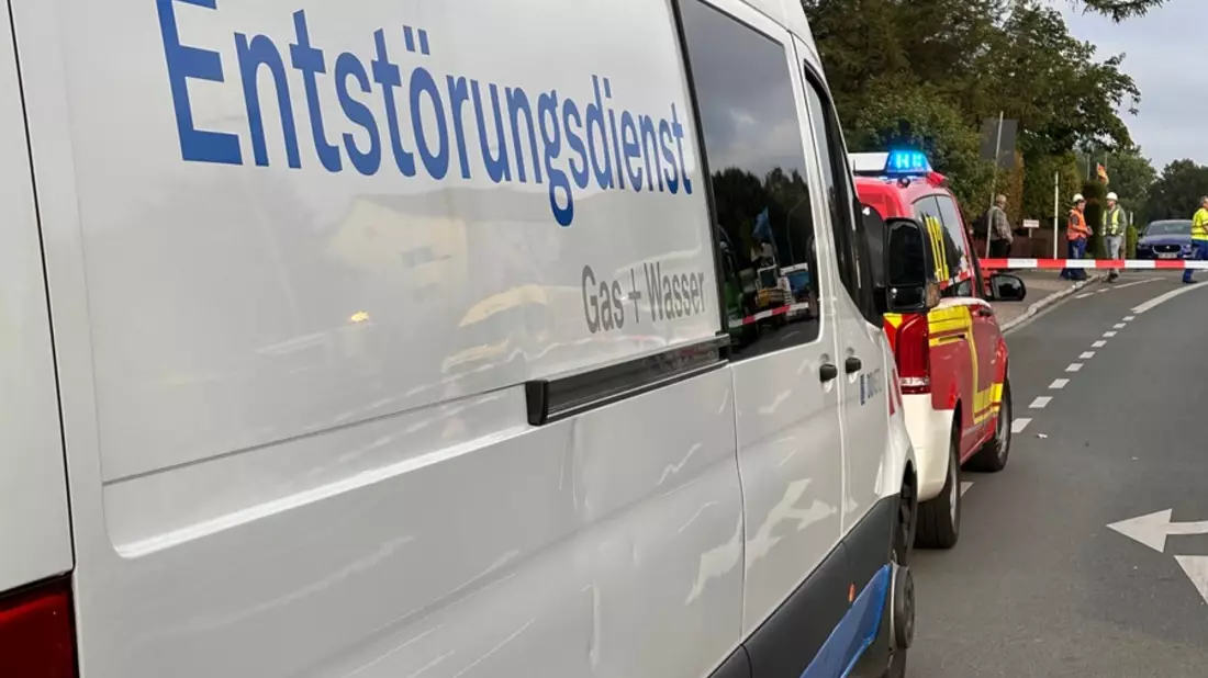 FW-DO: Gasausströmung in Dortmund-Hörde - Zwei Bauarbeiter bewusstlos in Baugrube - Bild: presseportal.de