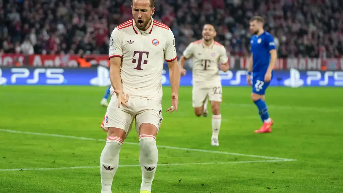 Vincent Kompany erlebt ein fulminantes Trainer-Debüt in der Königsklasse. - Bild: Matthias Schrader/AP/dpa