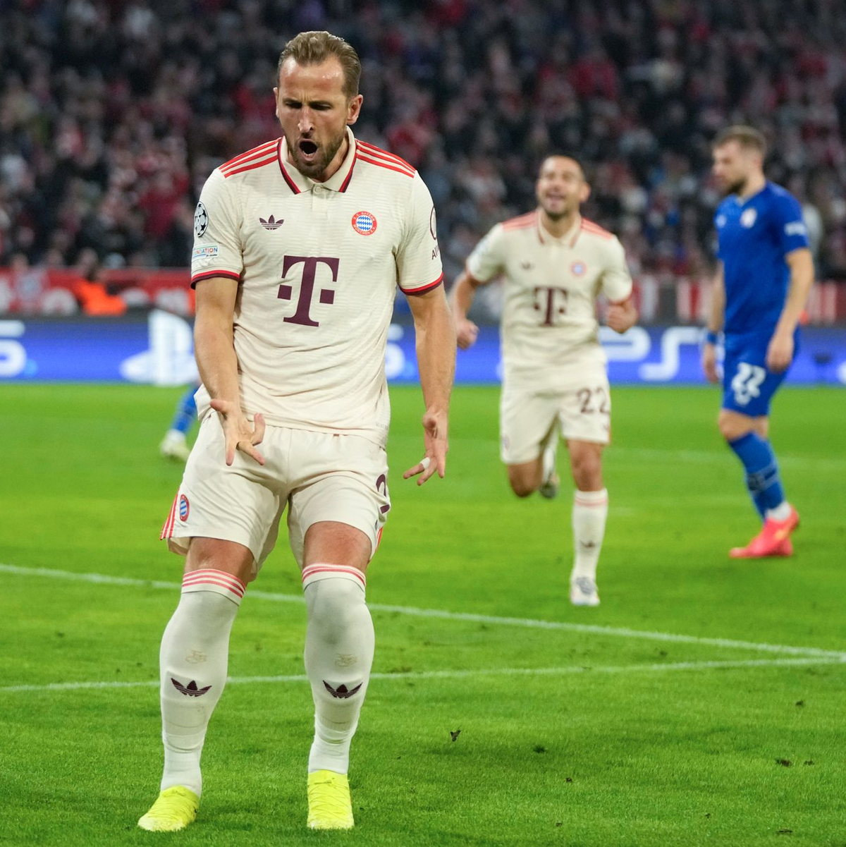 Harry Kane war wiederholt eiskalt vom Elfmeterpunkt. - Foto: Matthias Schrader/AP/dpa