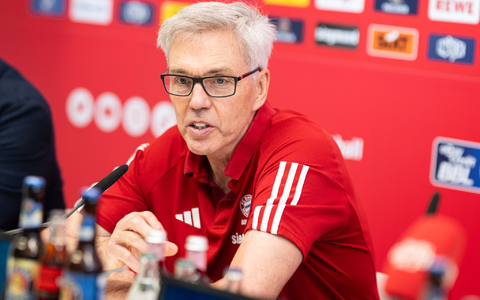 Gordon Herbert geht mit den Bayern-Basketballern als Favorit in die neue Saison. - Foto: Lukas Barth/dpa Gordon Herbert geht mit den Bayern-Basketballern als Favorit in die neue Saison. - Foto: Lukas Barth/dpa
