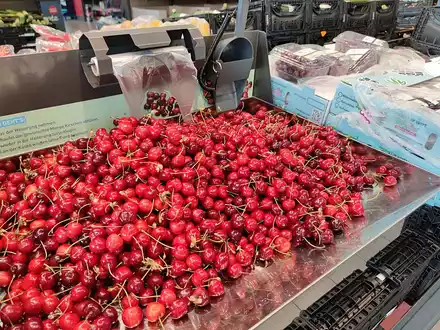 Kirschen im Supermarkt (Archiv) - Foto: über dts Nachrichtenagentur