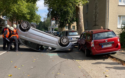 POL-ME: Hoher Sachschaden nach Verkehrsunfall - Erkrath - 2409060 - Foto: presseportal.de