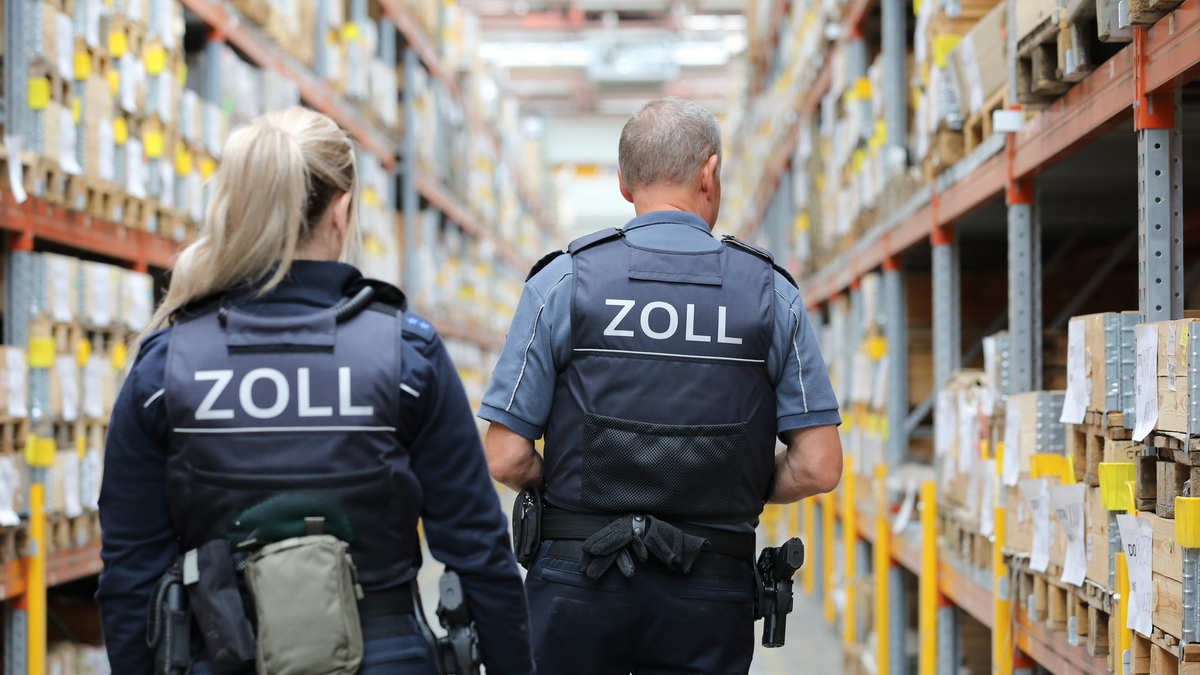 HZA-BS: Inhaber eines Kurierdienstes begeht 152 Mindestlohnverstöße und Aufzeichnungspflichtverletzungen und erhält Geldbußen von über 200.000 Euro - Foto: presseportal.de