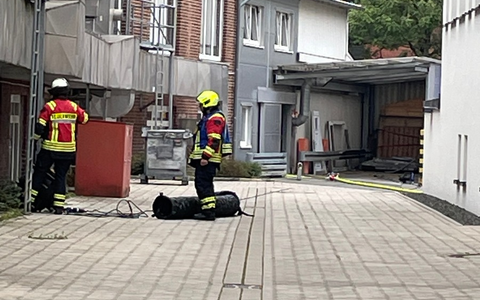 FW-EN: Herdecke - Brand im Industriebetrieb (Erstmeldung) - Foto: presseportal.de