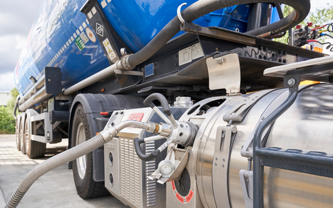 Nachhaltiger Kraftstoff für schwere Lkw - Bio-LNG kommt voran, trotz politischer Hürden - Foto: presseportal.de