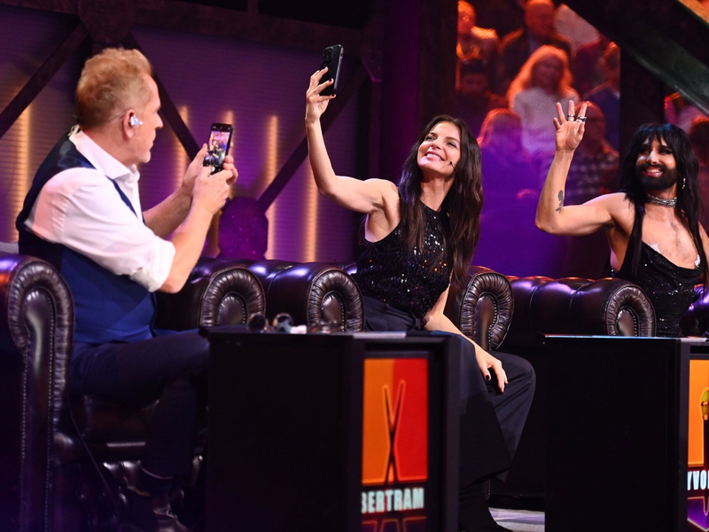 Bertram Engel Yvonne Catterfeld Conchita Wurst The Tribute - Die Show der Musiklegenden - Foto: Seven.One/ Julia Feldhagen, presseportal.de