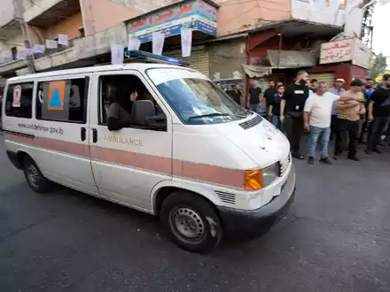 Die Explosionen trafen offenbar viele Hisbollah-Mitglieder - Foto: Bilal Hussein/AP/dpa