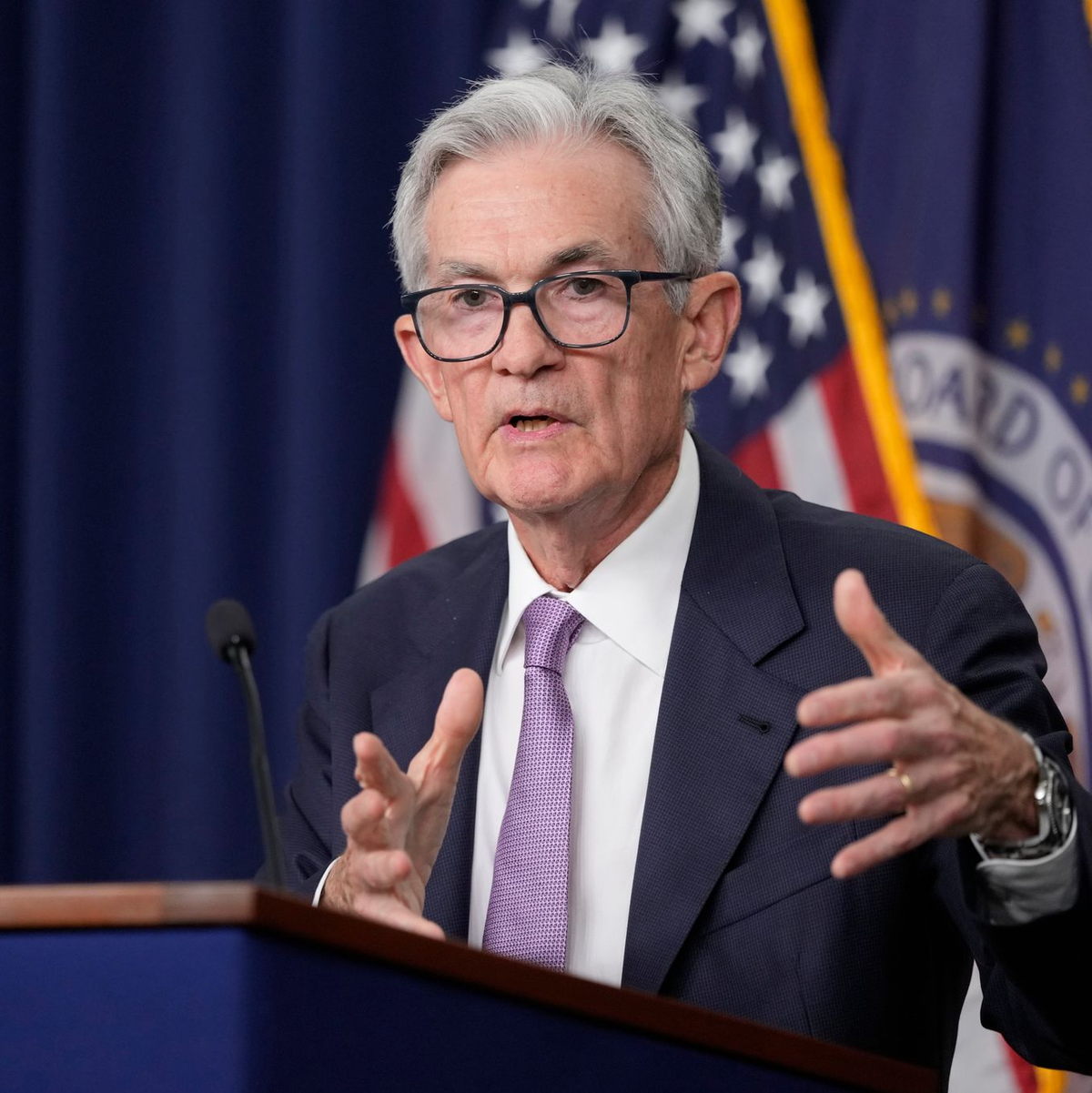 Fed-Chef Powell betont die Unabhängigkeit der US-Notenbank. - Foto: Ben Curtis/AP/dpa