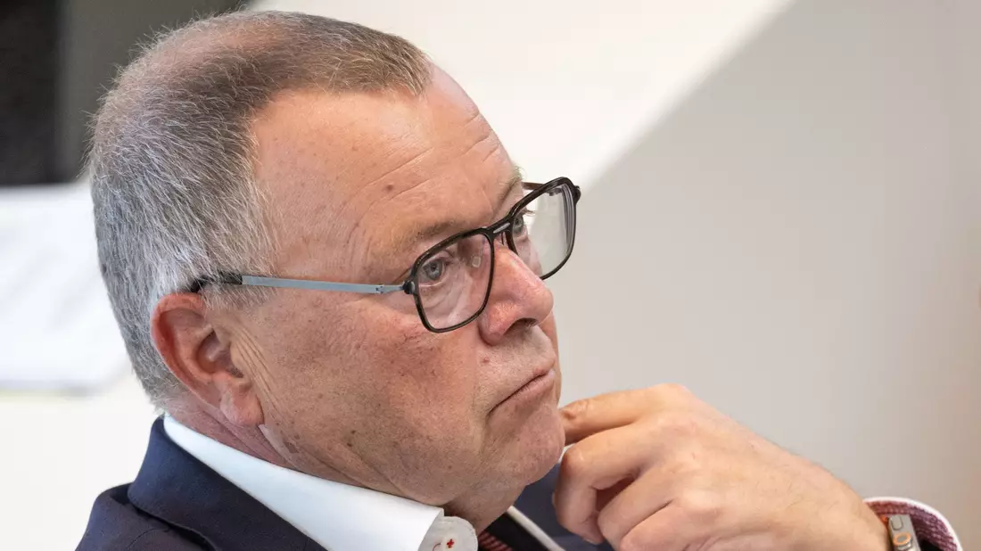 Harte Töne von Brandenburgs Innenminister Michael Stübgen vor der Landtagswahl - Bild: Hannes P Albert/dpa