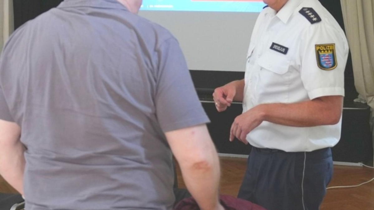 POL-DA: Darmstadt: MAXimal mobil bleiben / Verkehrsprävention für Senioren - Foto: presseportal.de