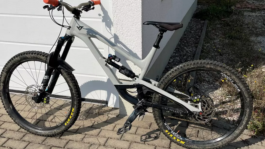 LPI-J: Gestohlenes Fahrrad an rechtmäßigen Eigentümer übergeben - Polizei sucht Besitzer eines weiteren Fahrrades - Bild: presseportal.de