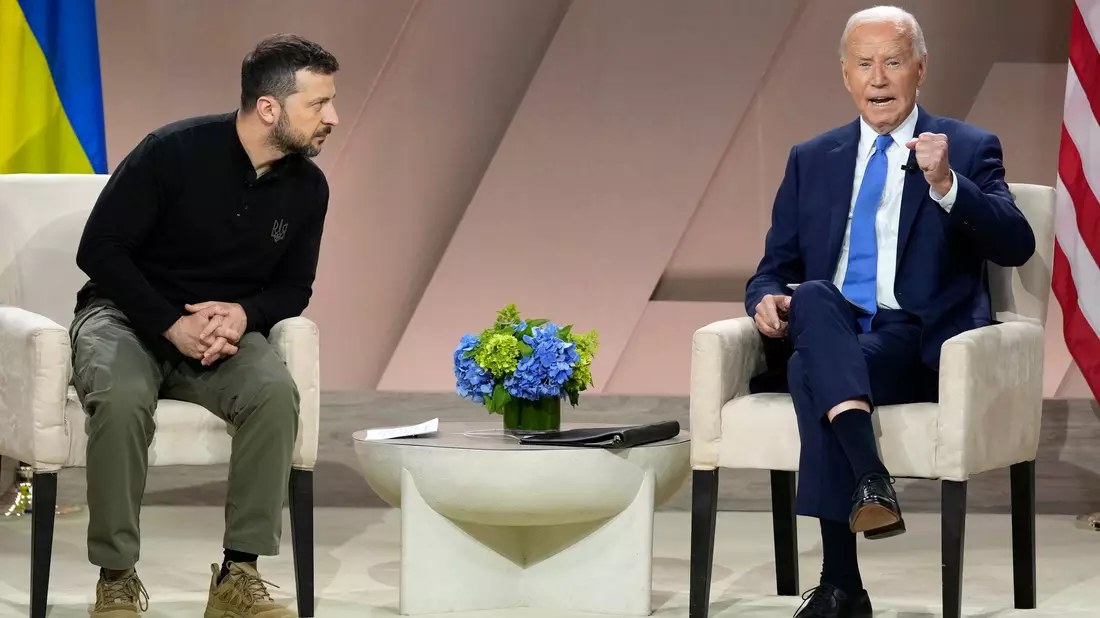 Selenskyj will Biden in Washington einen «Plan für den Sieg» gegen Russland vorstellen. (Archivbild) - Bild: Susan Walsh/AP/dpa